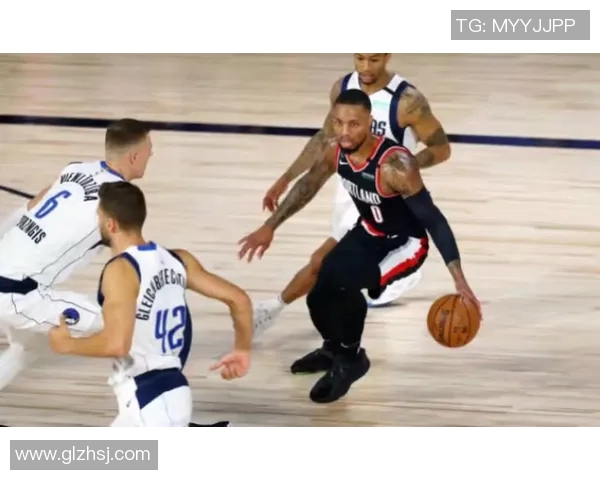 开拓者击败独行侠，利拉德砍下33分展现绝对领袖风范